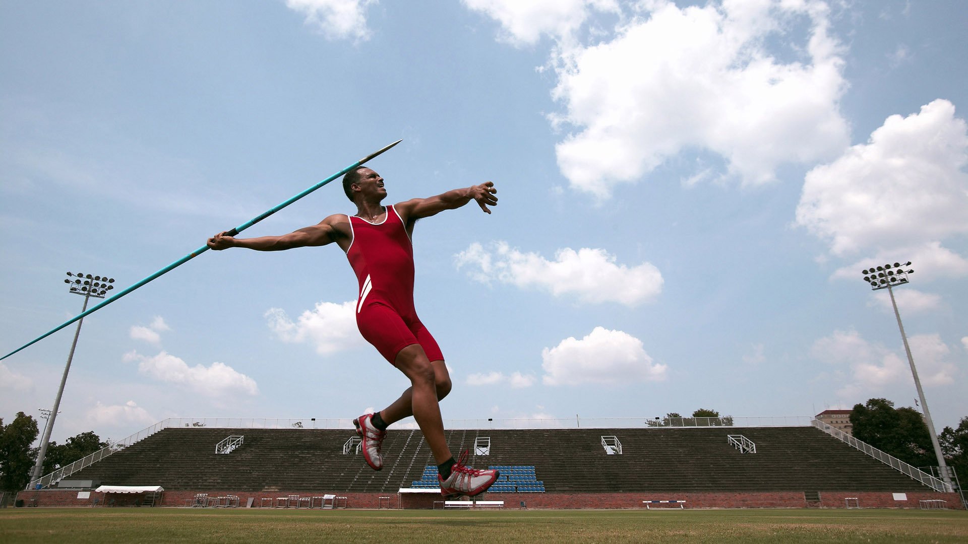 开云官网入口-国足球员体能训练突破瓶颈，国足体能与技术分析
