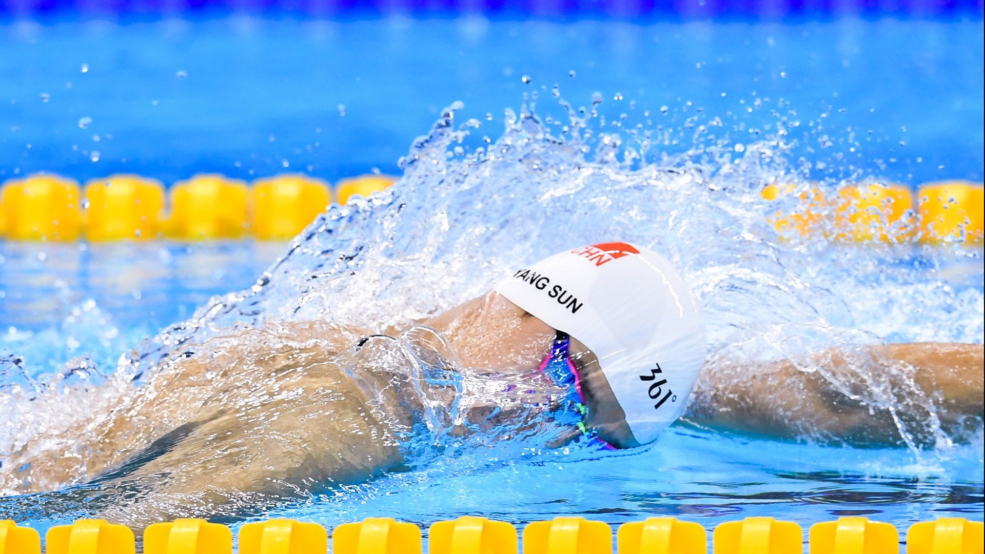 开云在线直播-国际田联大奖赛，谢文骏刷新个人赛季最佳，谢文骏世锦赛决赛