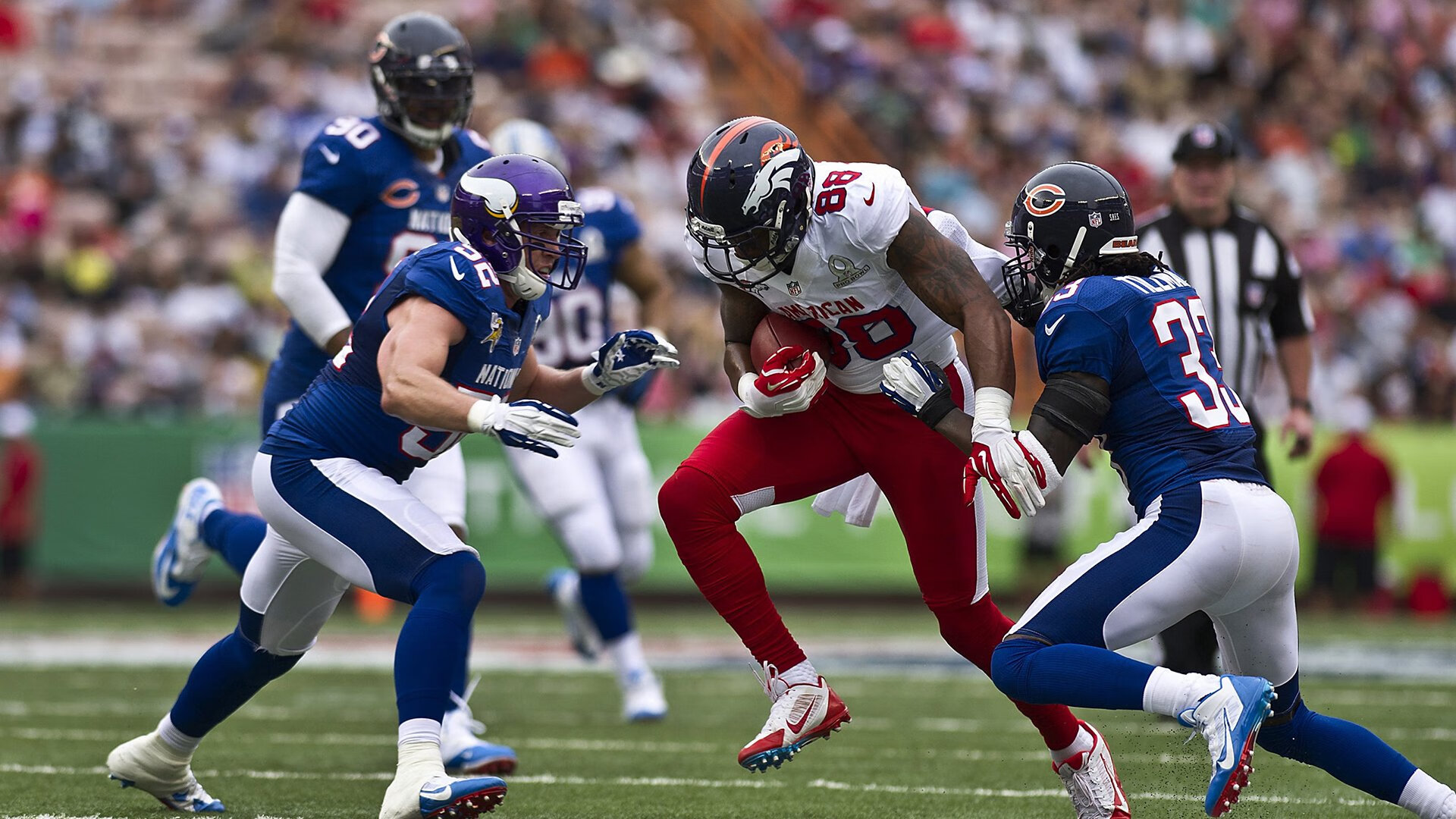 “湖人队逆转险胜，詹姆斯再现高光时刻”，詹姆斯湖人出场视频2020